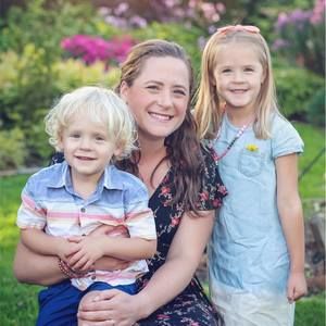 Meet your Posher, Laura